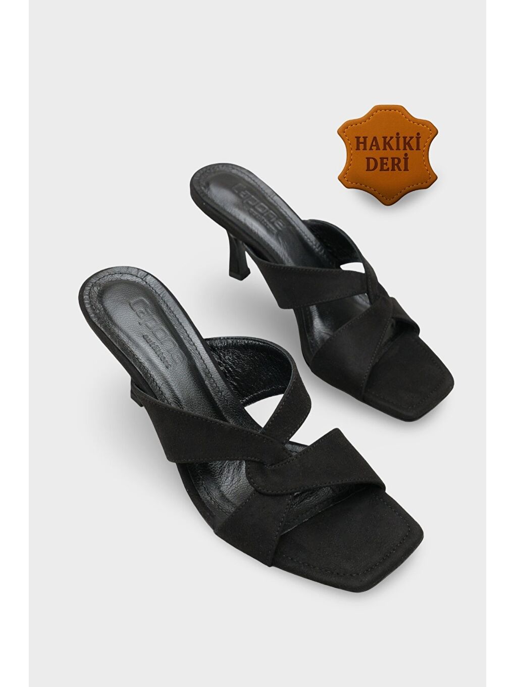 Siyah Sissy Hakiki Deri Astarlı Küt Burunlu Çapraz Bantlı Orta Topuklu Kadın Terlik-1