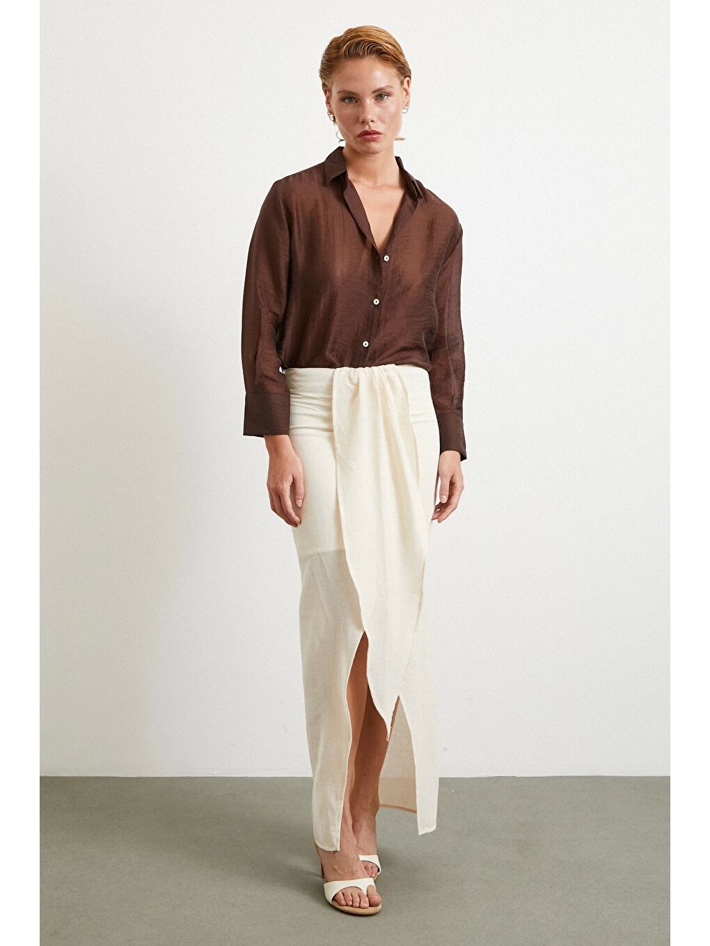 Ekru Önü Bağlamalı Etek Krem-1