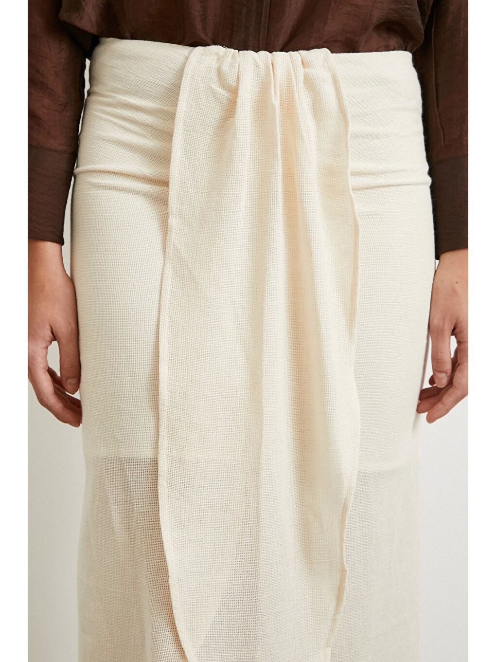 Ekru Önü Bağlamalı Etek Krem-4