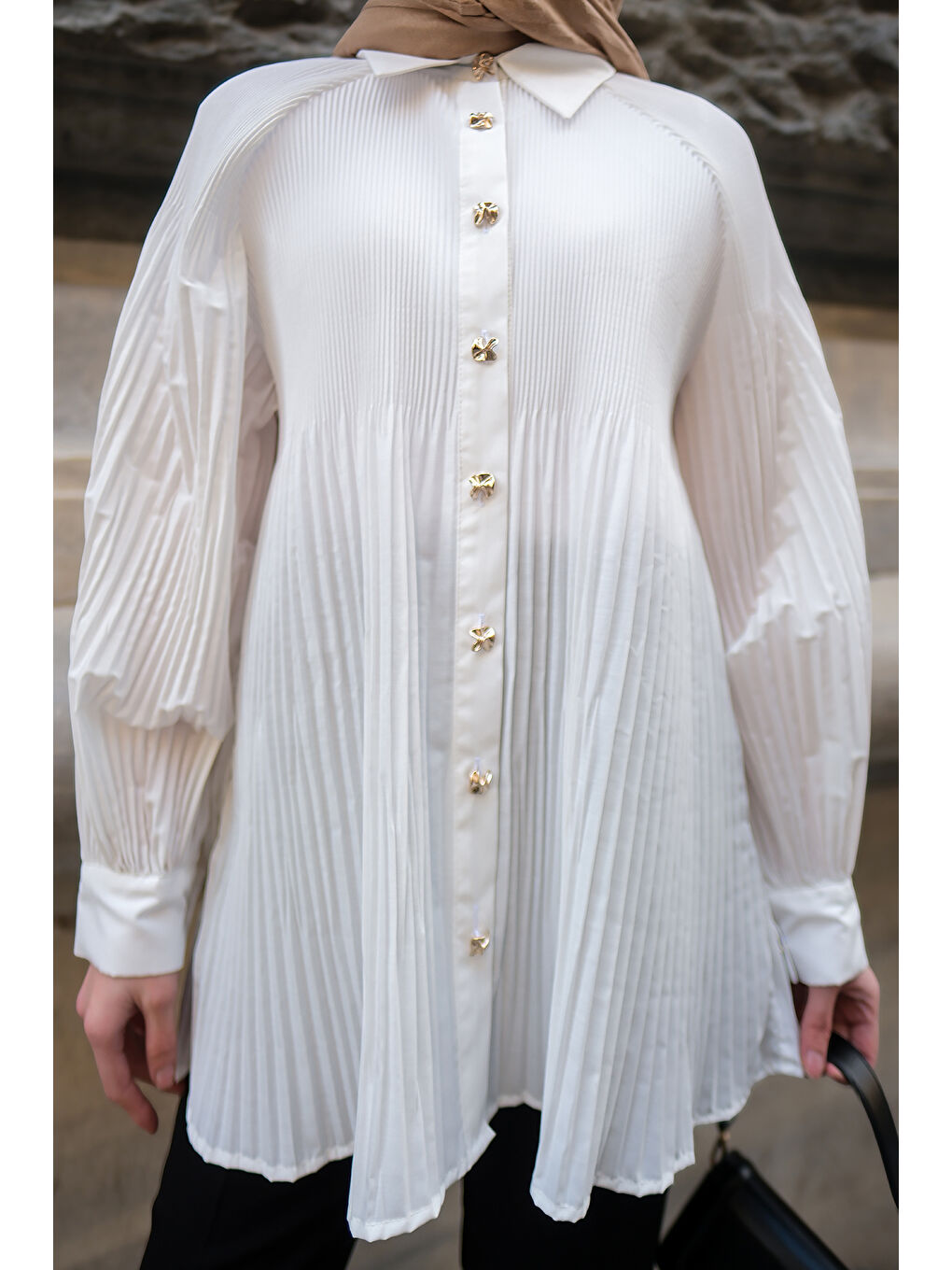 Kadın Gold Düğme Ve Piliseli Gömlek Beyaz-4