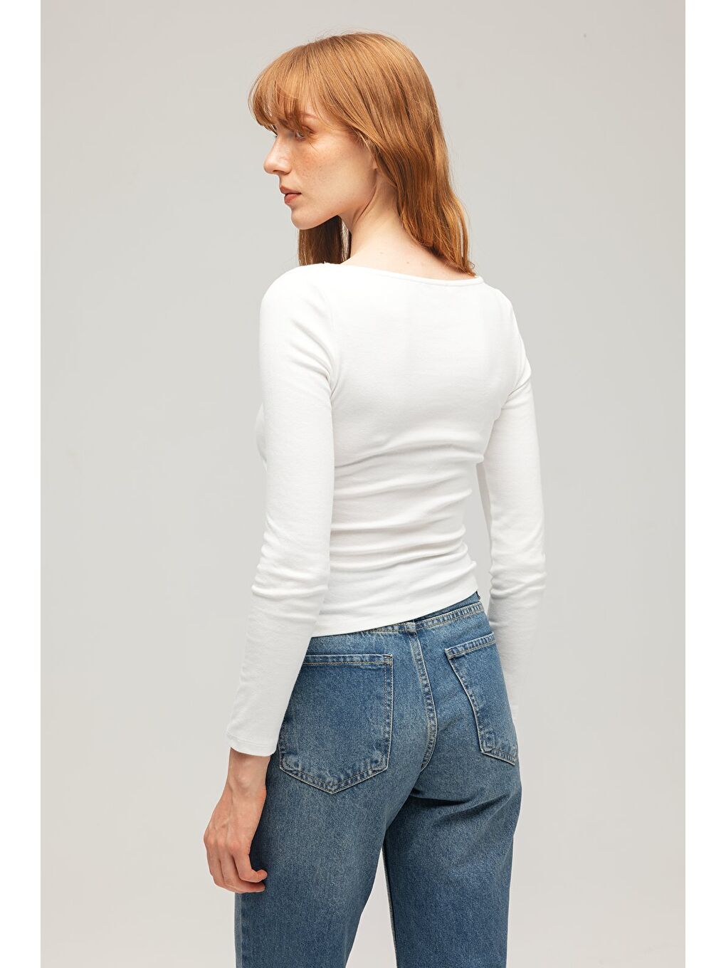 Beyaz Kadın Basic Uzun Kollu Drapeli Bluz-5