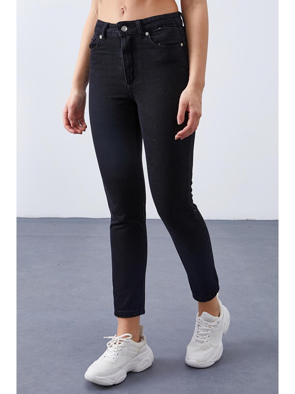 Siyah Yüksek Bel Dar Kalıp Kadın Pantolon - 94612-3