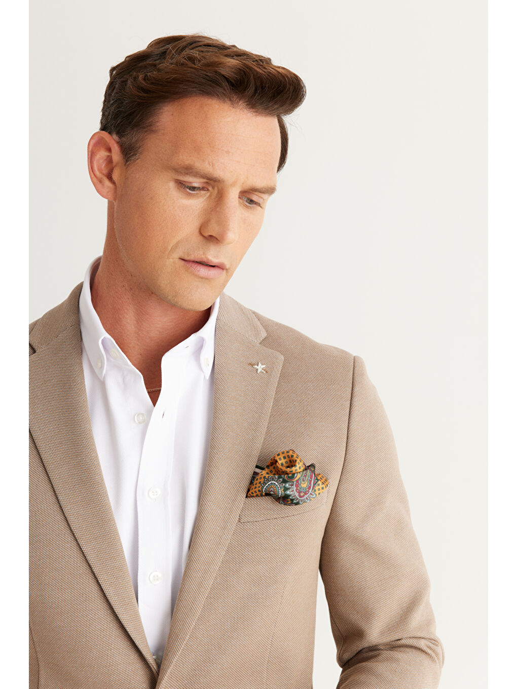 Erkek Bej Slim Fit Dar Kesim Mono Yaka Pamuklu Örme Ceket-3