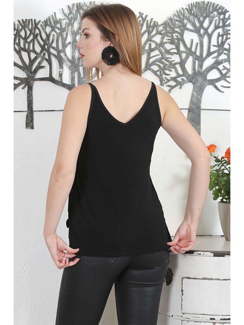 Chiccy Siyah-Kırmızı V Yaka Askılı Pul Payetli Örme Casual Kadife Bluz - 7