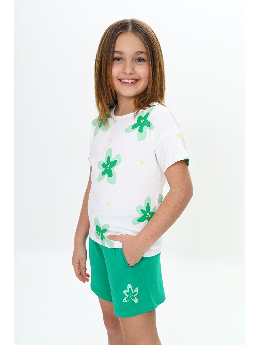 Yeşil Kız Çocuk Garni Çiçek Baskılı Şortlu Takım-2