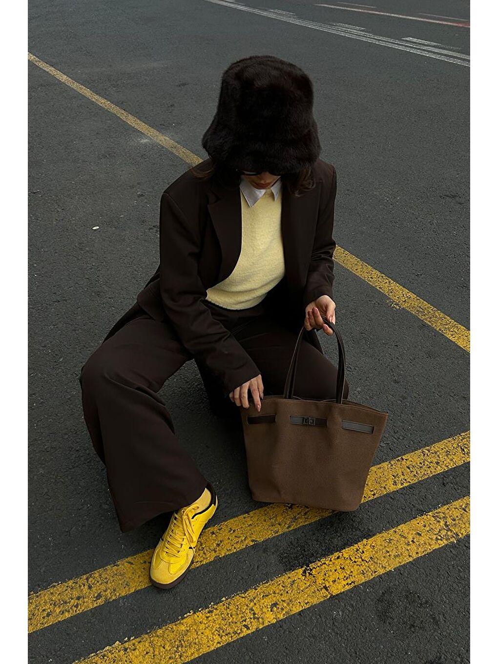 Kahverengi Versay Süet Omuz Çantası Acı Kahve-9