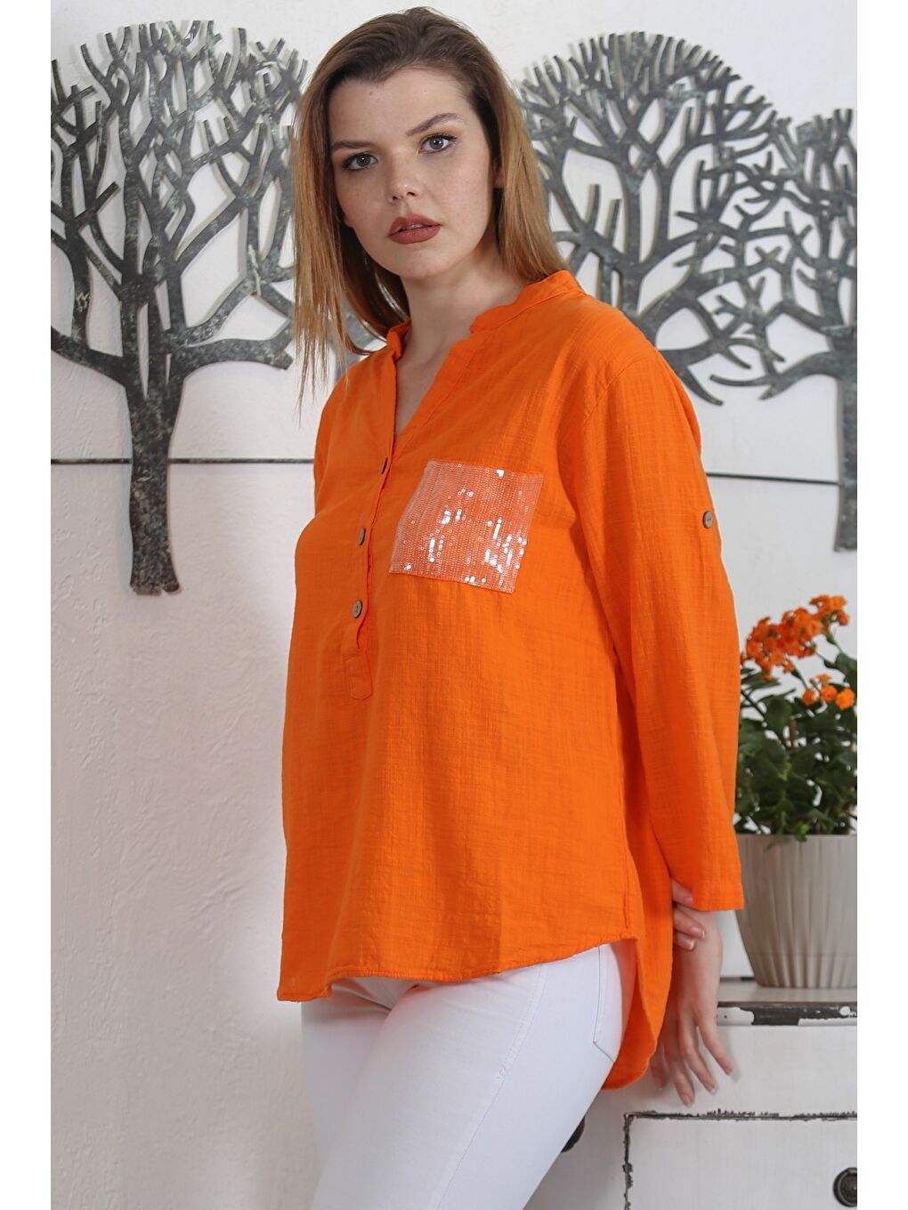 İtalyan Turuncu Hakim Yaka Uzun Kol Yaka Kapaması Düğmeli Pullu Cepli Yıkamalı Dokuma Casual Bluz-1