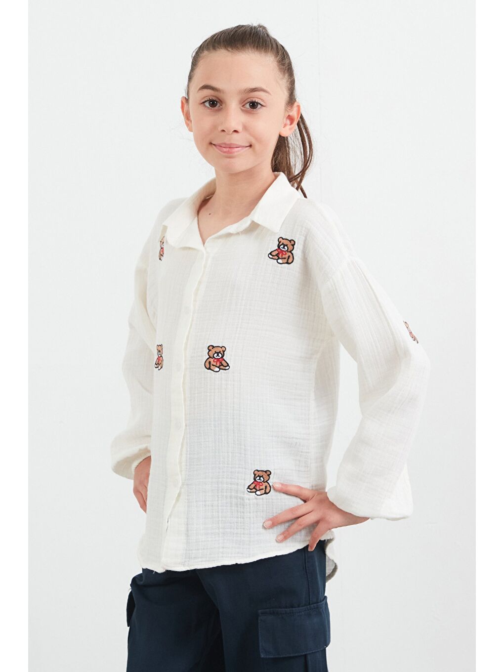 Ekru %100 Pamuk Ayıcık Nakışlı Kız Çocuk Gömlek-2