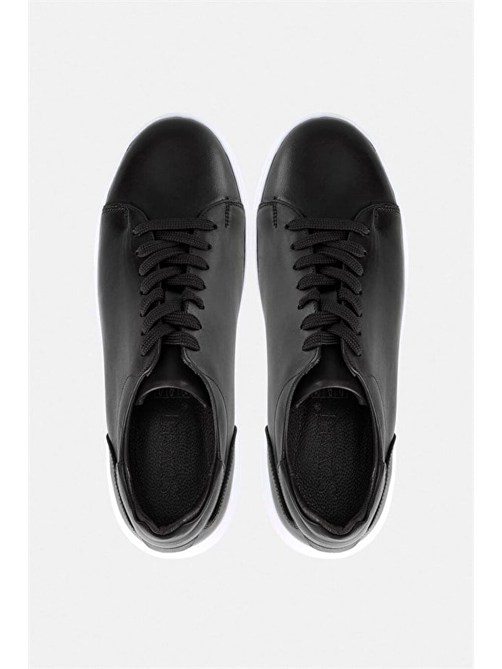 Siyah Gerçek Deri Bağcıklı Spor Ayakkabı-4