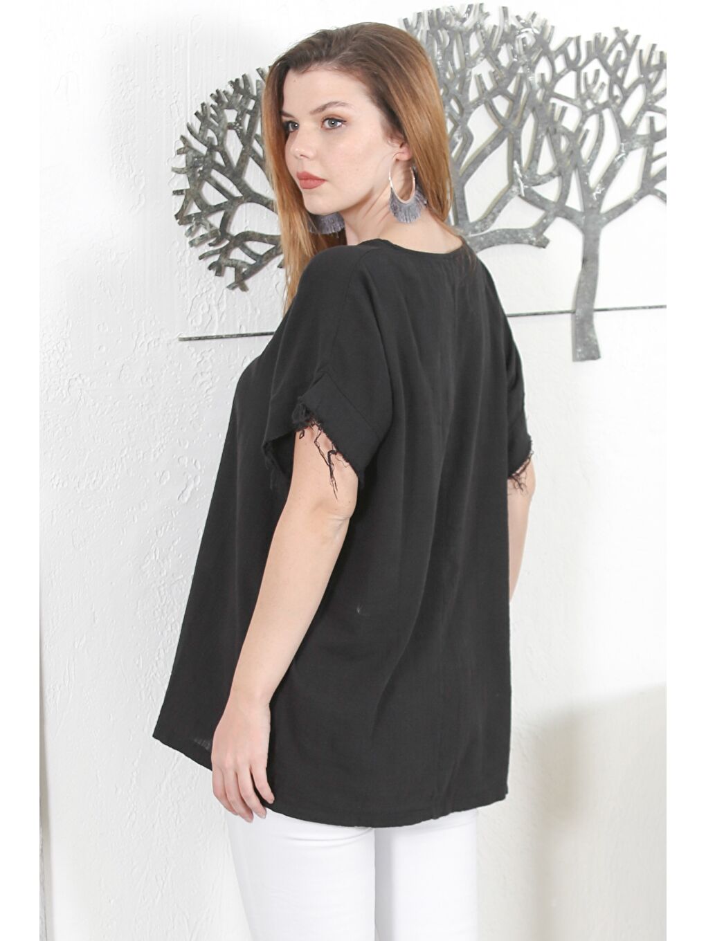 İtalyan Siyah Havuz Yaka Düşük Kol Yıkamalı Örme Casual Bluz-6