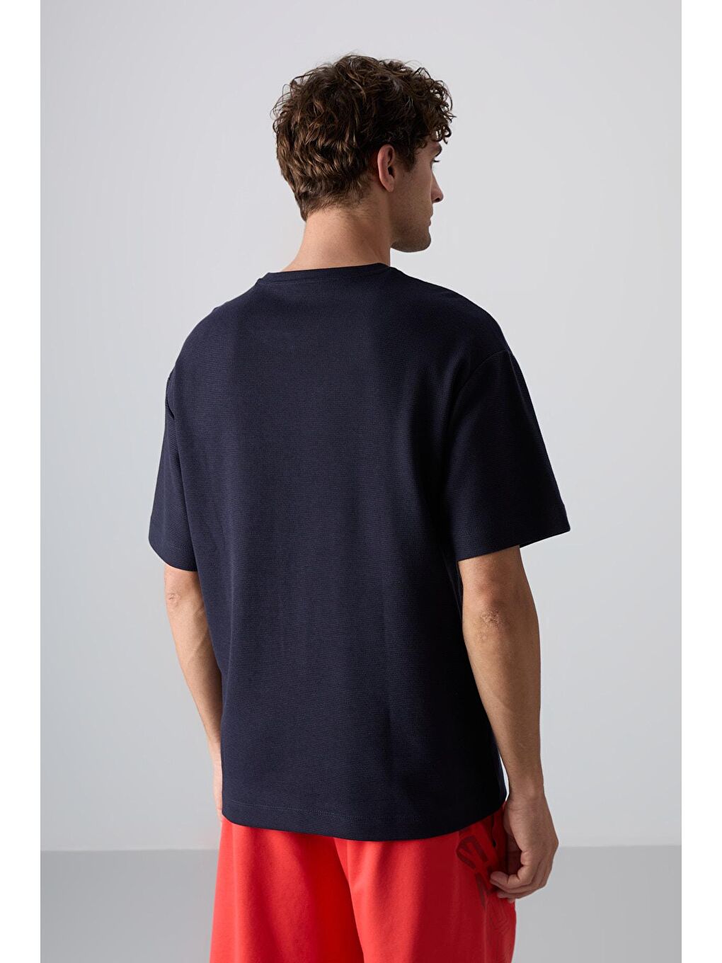 TOMMYLIFE Lacivert Pamuklu Kalın Yüzeyi Dokulu Oversize Fit Basic Erkek T-Shirt - 88341 - 4