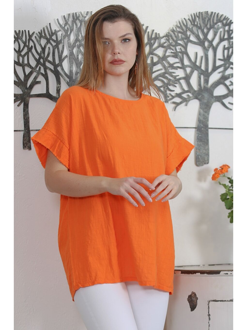 İtalyan Turuncu Havuz Yaka Düşük Kol Yıkamalı Dokuma Casual Bluz