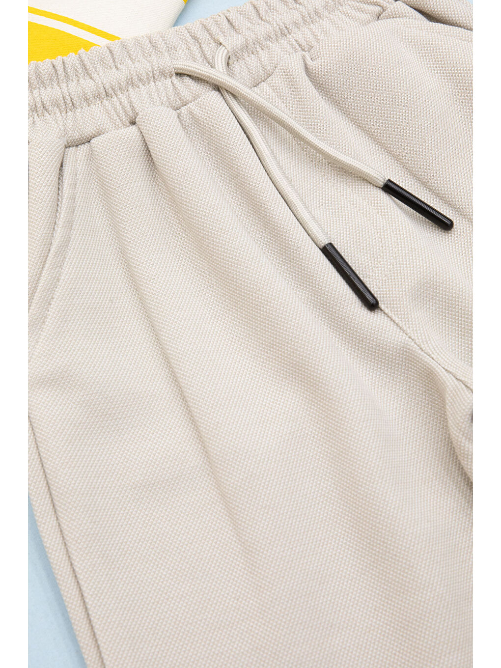 Ekru Krem Beli Lastikli Jogger Kumaş Tek Kargo Cepli Erkek Çocuk Şort 21156-1