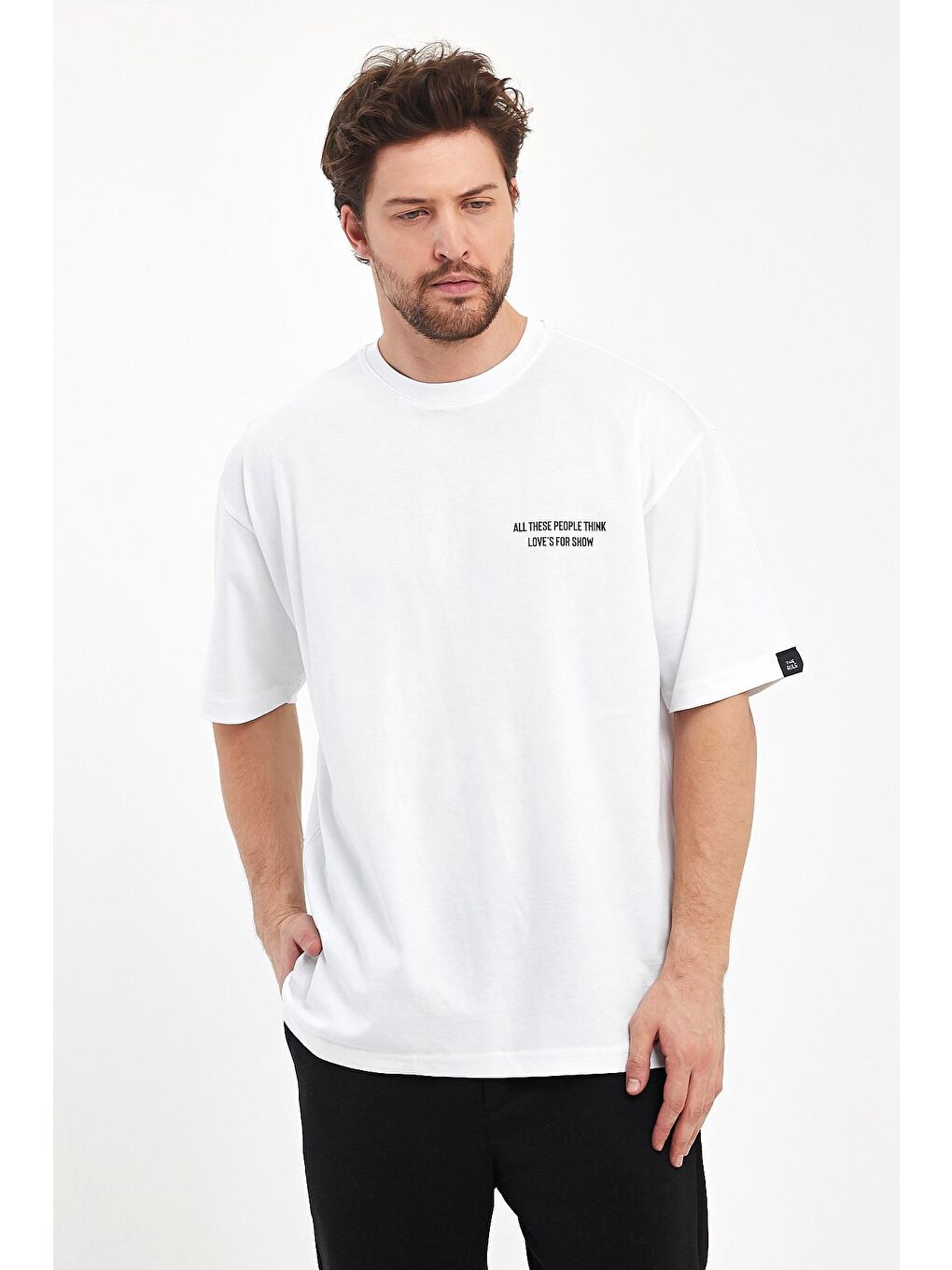 Beyaz Oversize Fit Bisiklet Yaka %100 Pamuk Love's For Show Baskılı Erkek T-Shirt RF0397-4