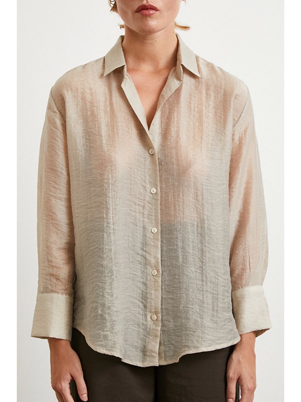 Modal Basic V Yaka Gömlek Bej-3