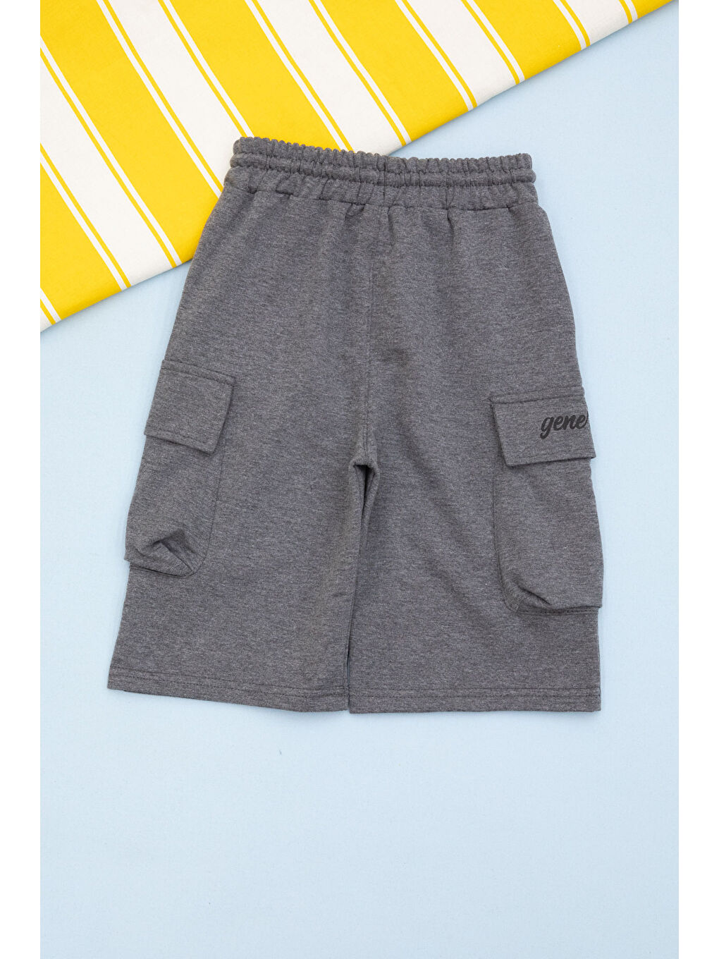 Antrasit Cebi Yazı Baskılı Beli Lastikli Erkek Çocuk Şort 21163-2