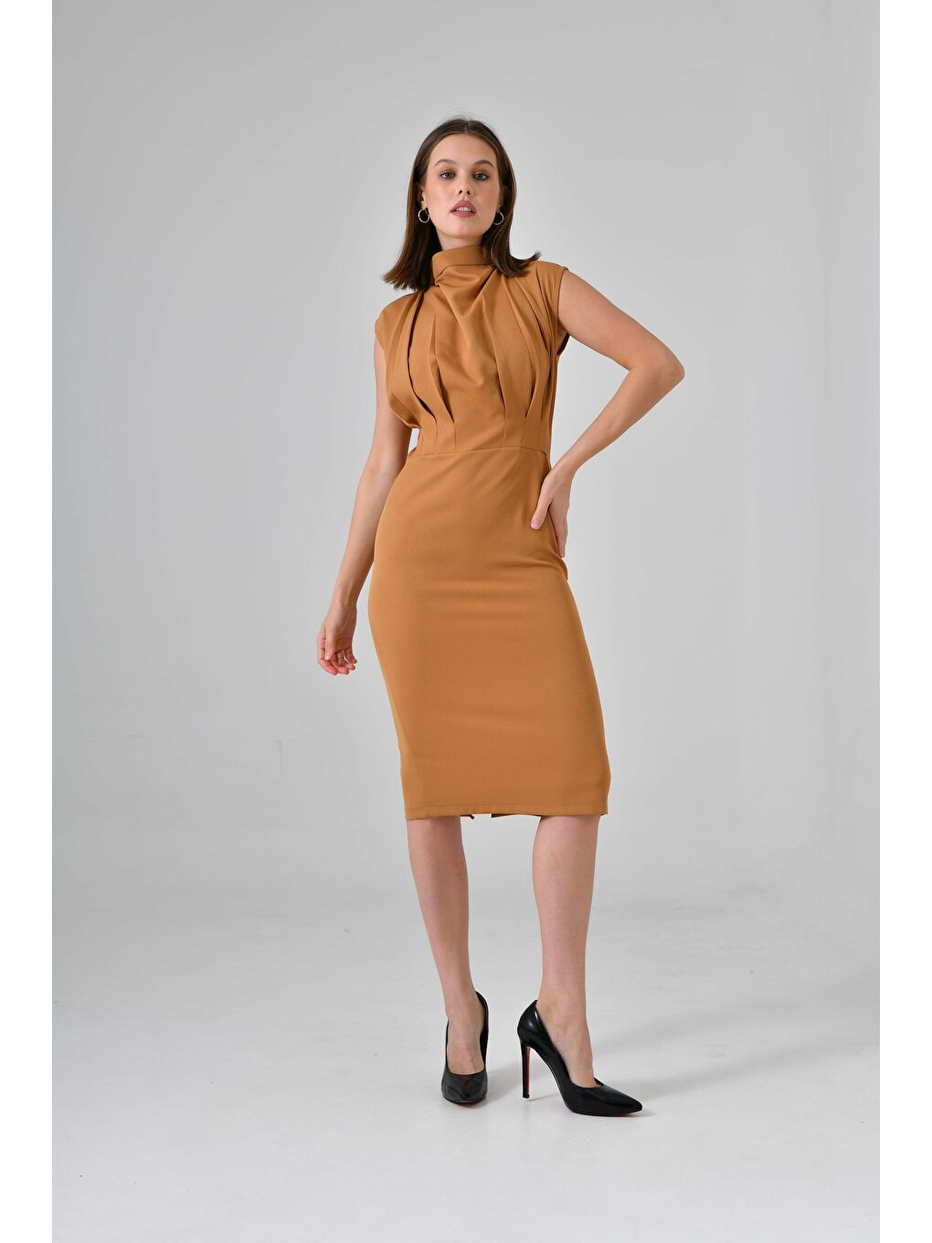 Kahverengi Kamel Hakim Yaka Elbise-1