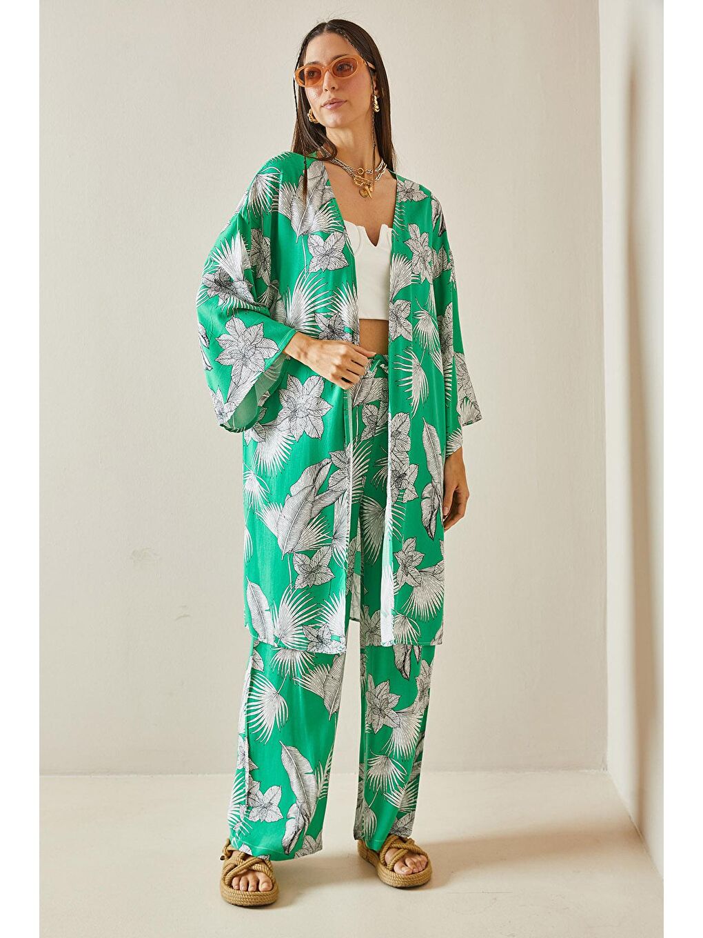 XHAN Yeşil Çiçek Desenli Kimono Takım 5YXK8-48600-08