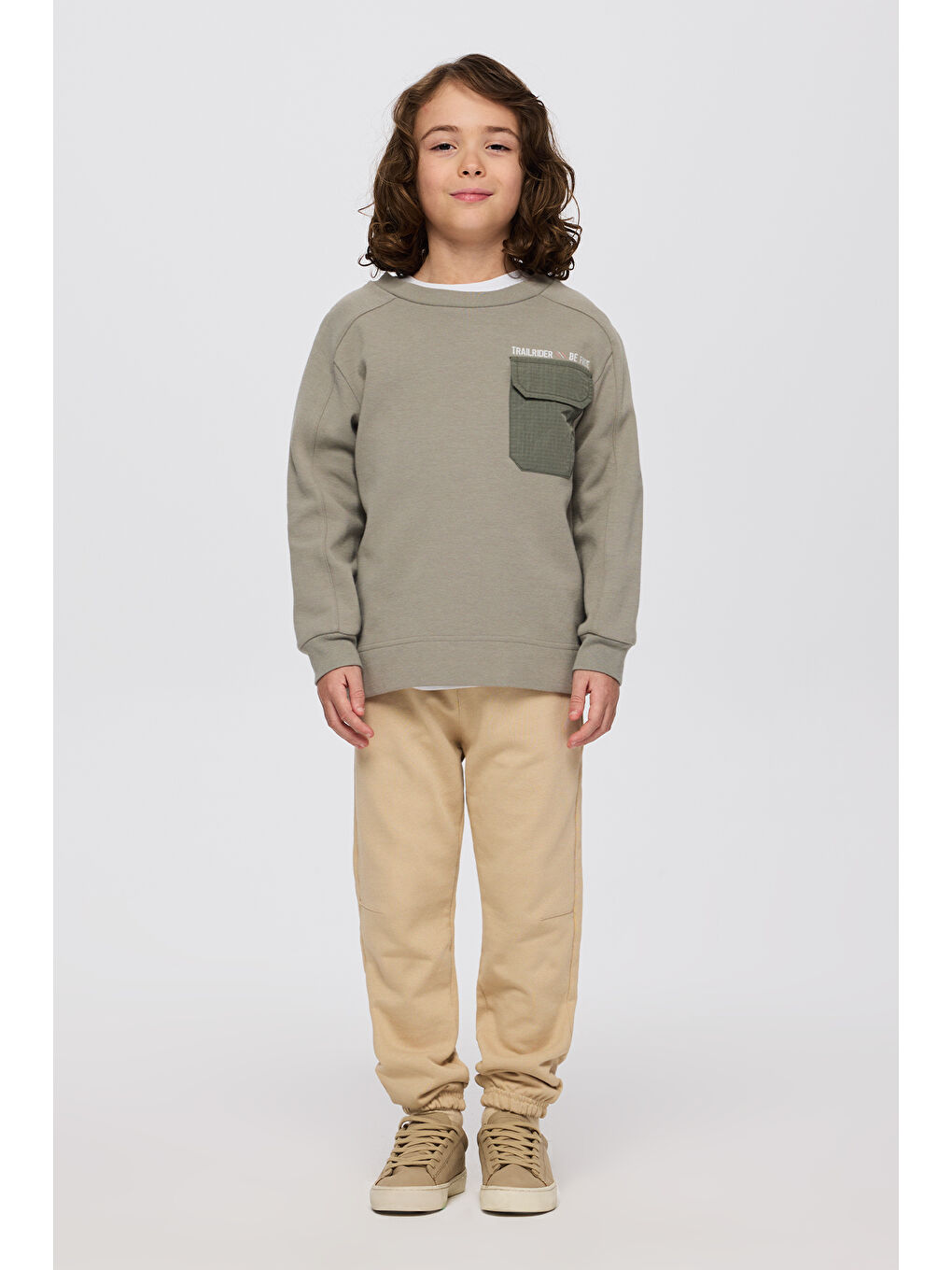 Erkek Çocuk Yuvarlak Yaka Cepli Baskılı Parça Detaylı Antrasit Sweatshirt