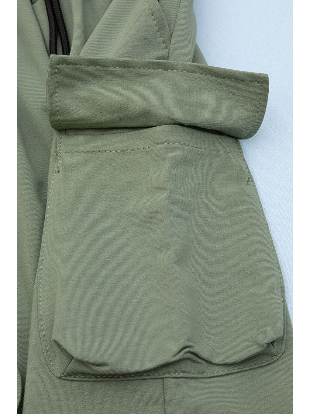 Yeşil Cebi Yazı Baskılı Beli Lastikli Erkek Çocuk Şort 21161-1