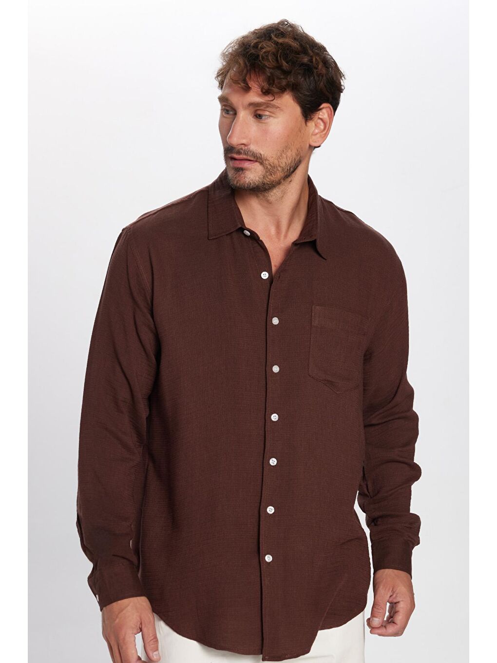 Erkek Relax Fit Rahat Kesim Viskon Pamuklu Tek Cepli Düz Kahverengi Gömlek