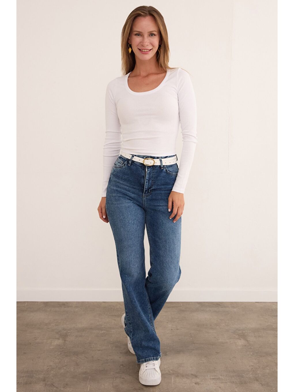 Beyaz Basic U Yaka Modal Bluz-1