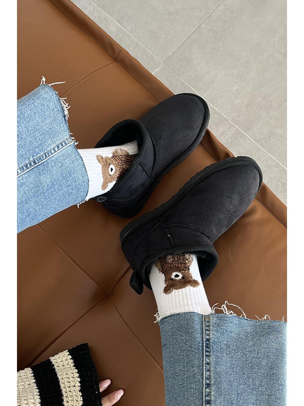 Asia Kadın İçi Tüylü Kalın Taban Süet Yarım Bot Siyah