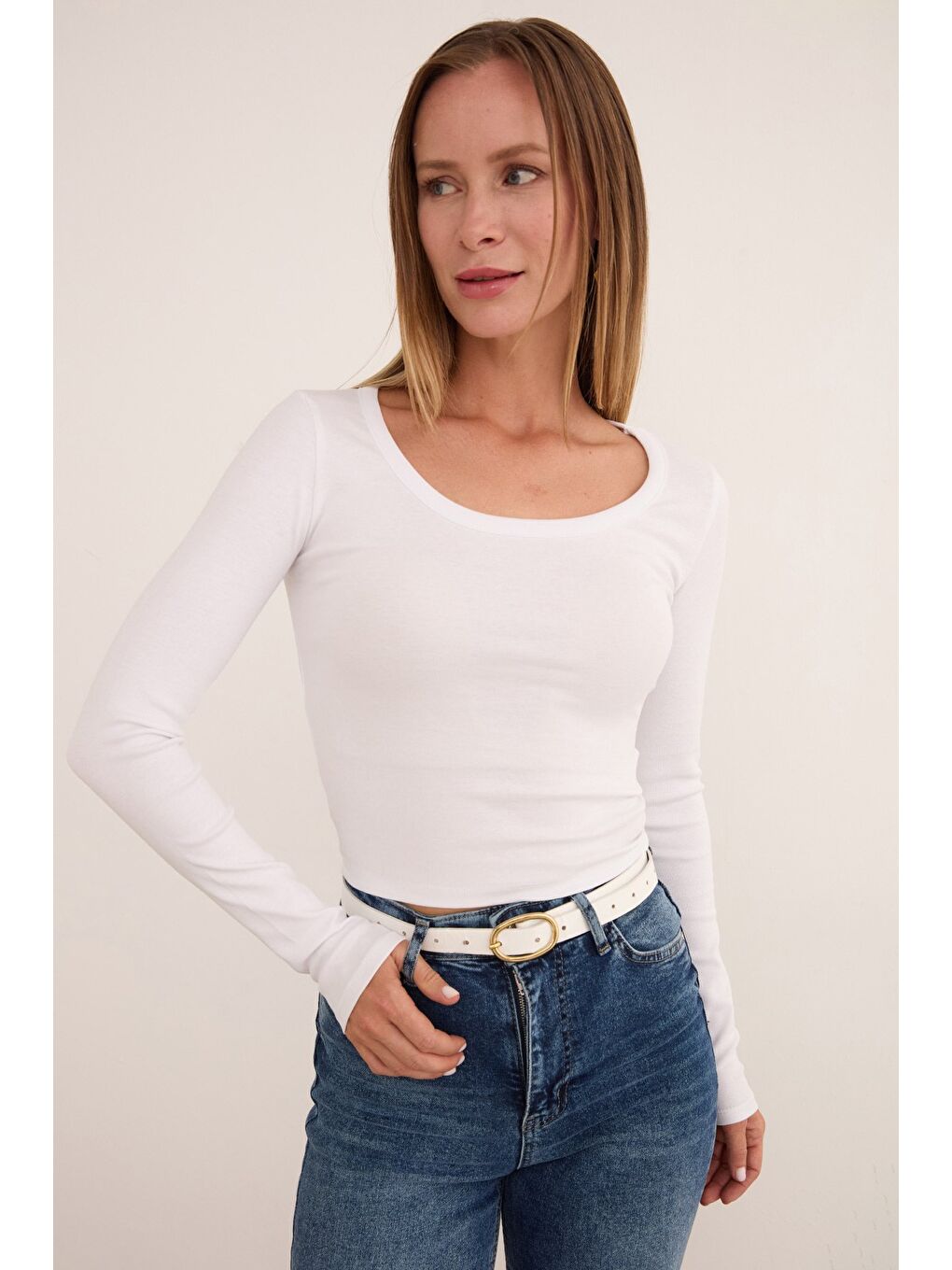 Beyaz Basic U Yaka Modal Bluz-4