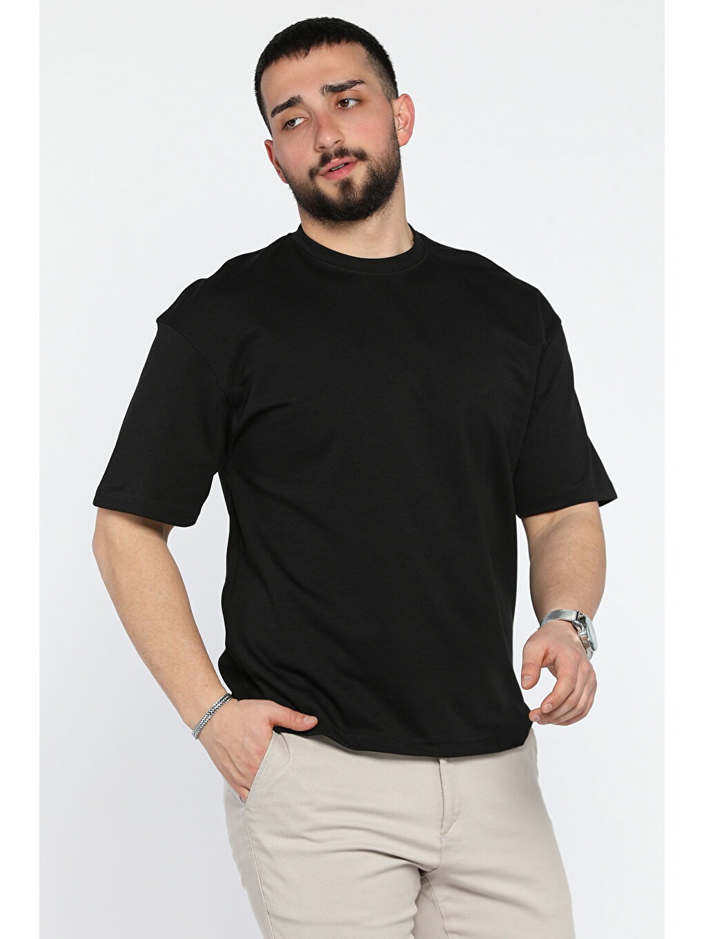 Siyah Erkek Bisiklet Yaka Basic Oversize Tişört-1