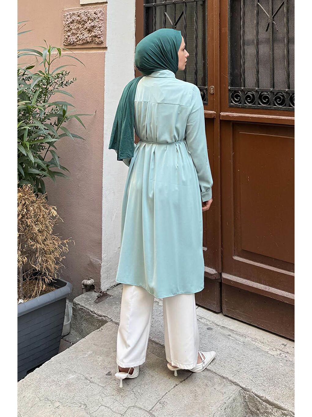 Bağlama Detaylı Uzun Tesettür Tunik Mint Yeşili-3