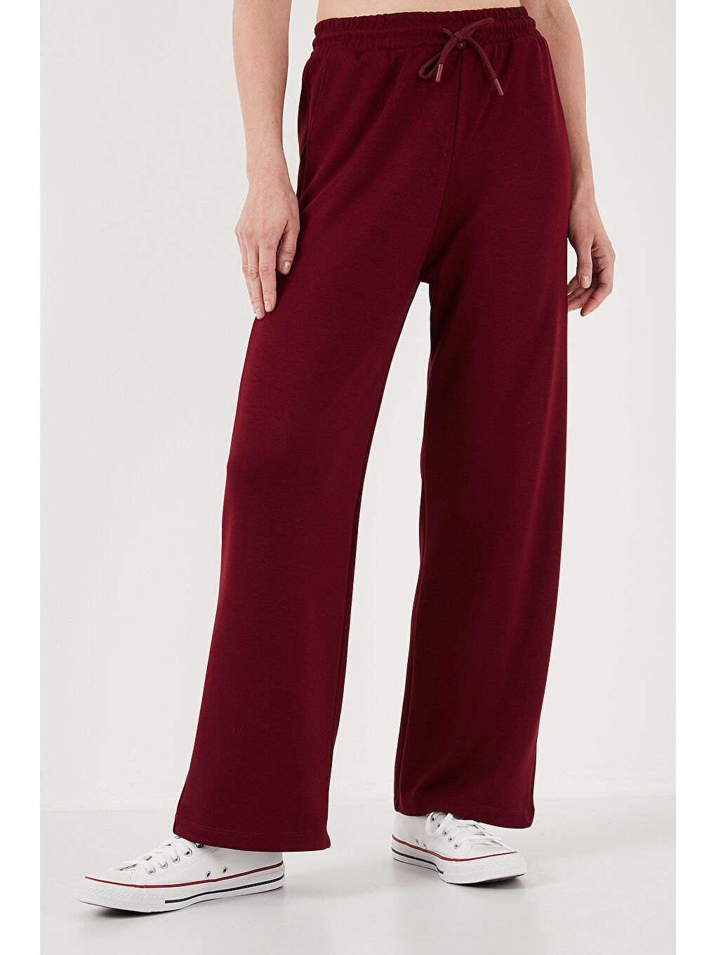LC WAIKIKI Bordo Streç Bol Paça Regular Fit Kadın Eşofman Altı 5865881 - 4