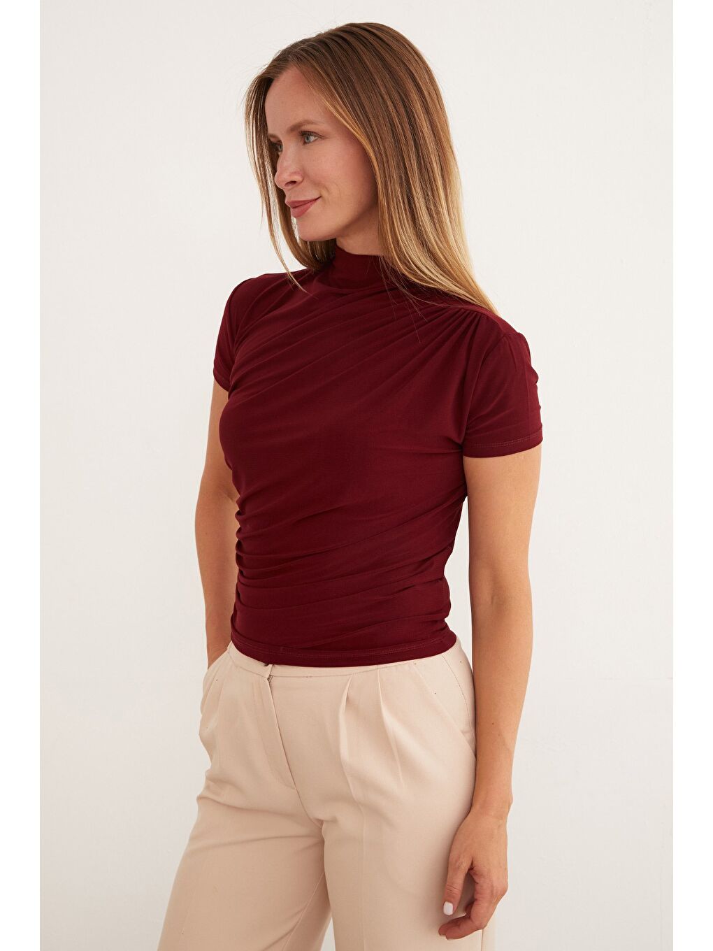 Bordo Drapeli Dik Yaka Bluz-2