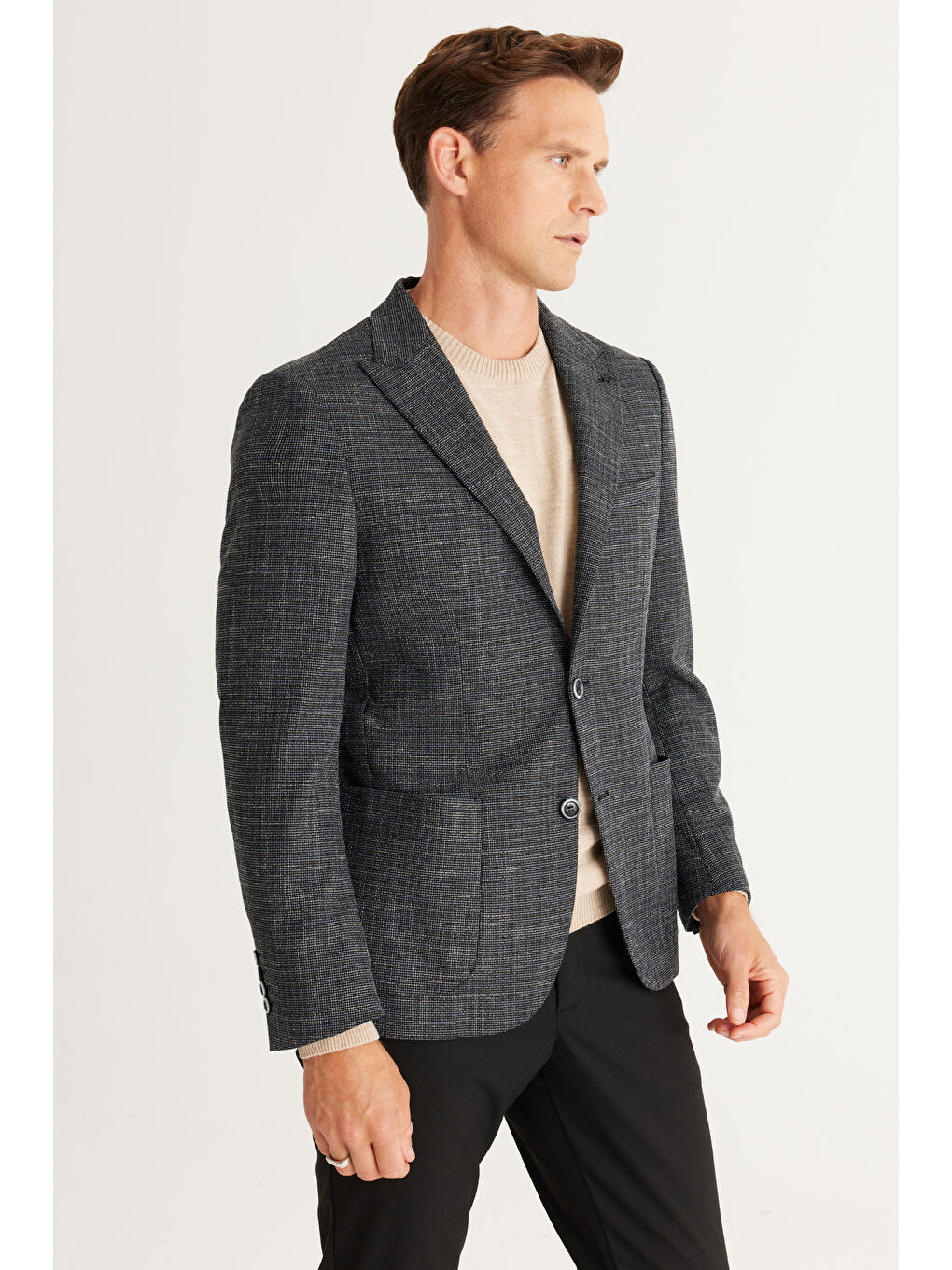 Erkek Siyah Slim Fit Dar Kesim Kırlangıç Yaka Pamuklu Flamlı Ceket-1