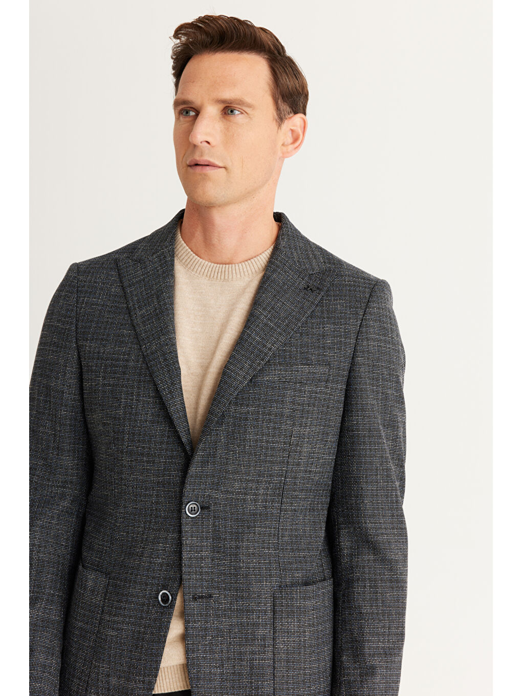 Erkek Siyah Slim Fit Dar Kesim Kırlangıç Yaka Pamuklu Flamlı Ceket-2