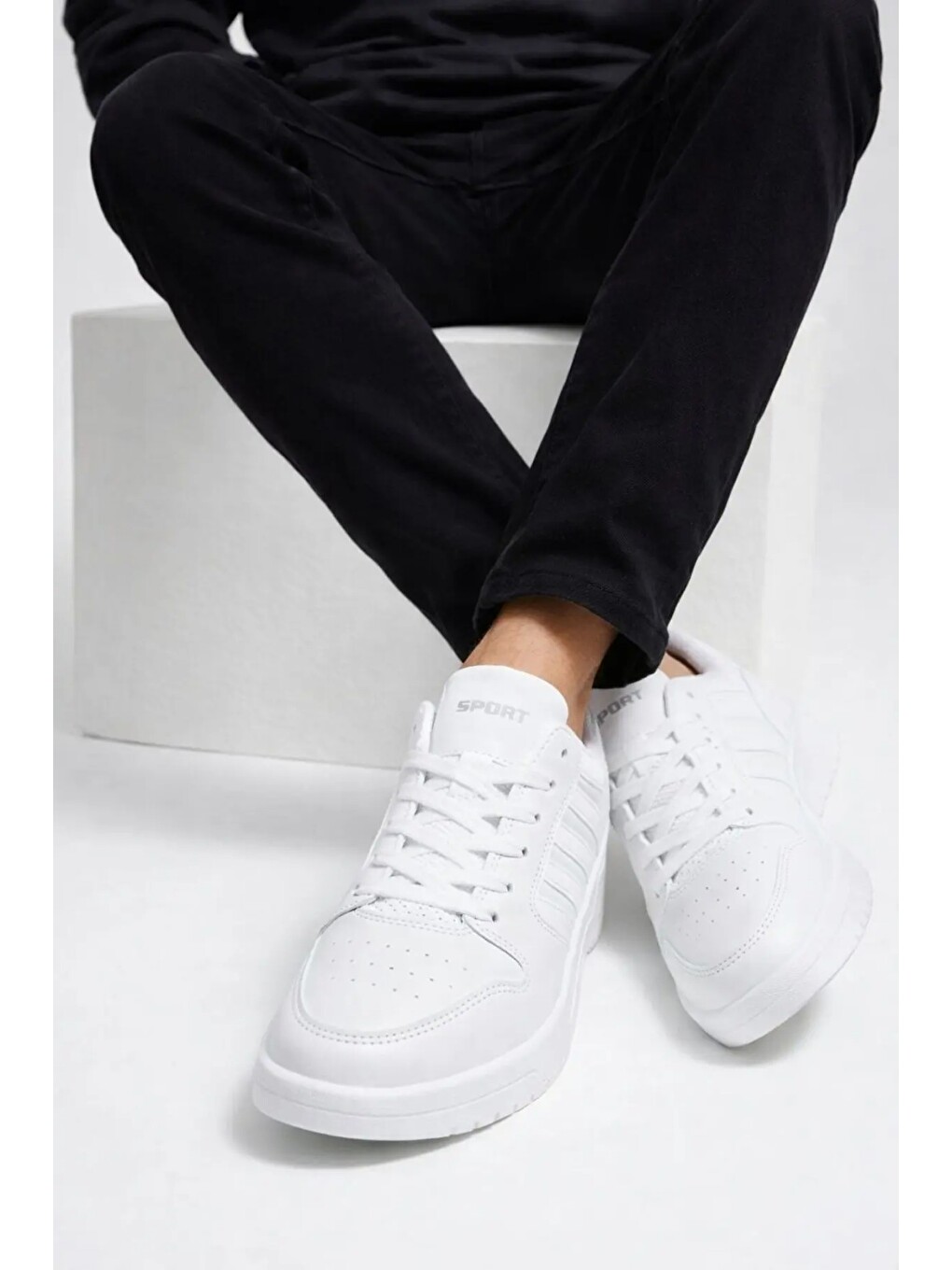 Beyaz Unısex Modern Fileli Sneaker Tasarım Hafif Air Taban Günlük Rahat Yürüyüş Spor Ayakkabı