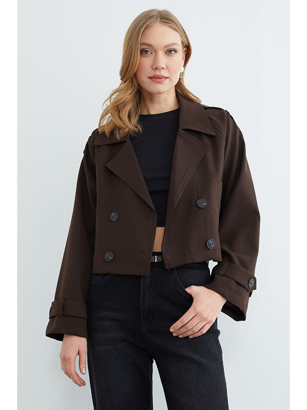 Kahverengi Düğmeli Omuz Ve Kol Detaylı Trençkot