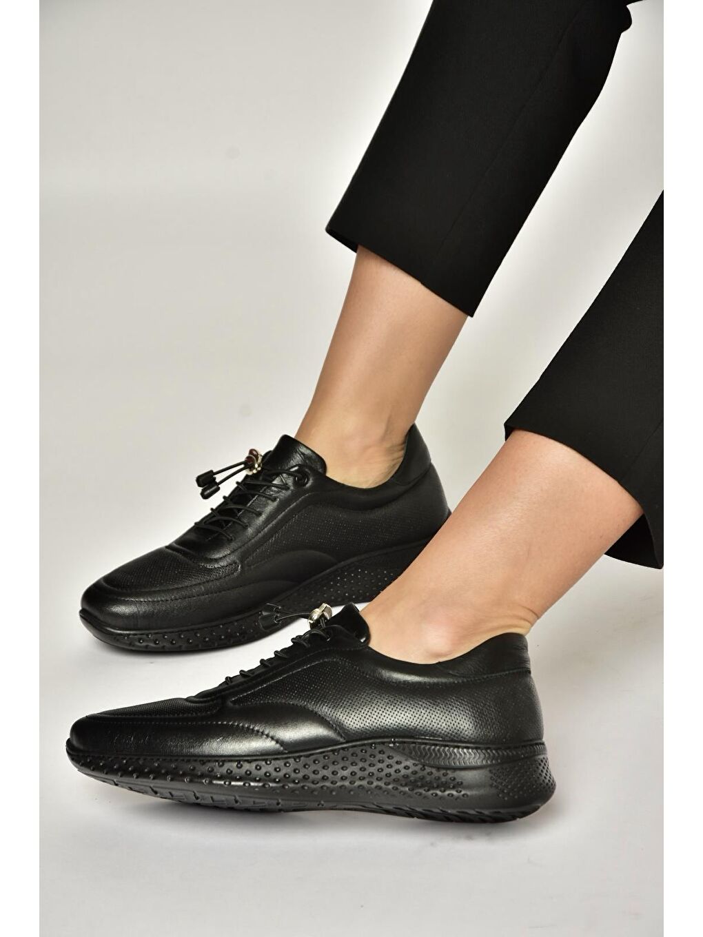 Siyah Kadın Spor Y999255803-2