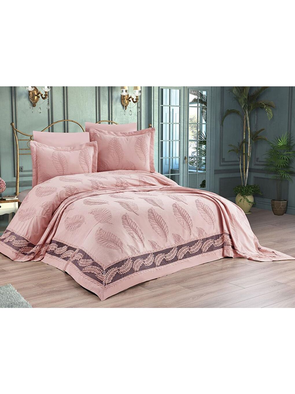 Pembe Çeyizdiyarı Barbara 6 Parça Şönil Pike Takımı Pudra