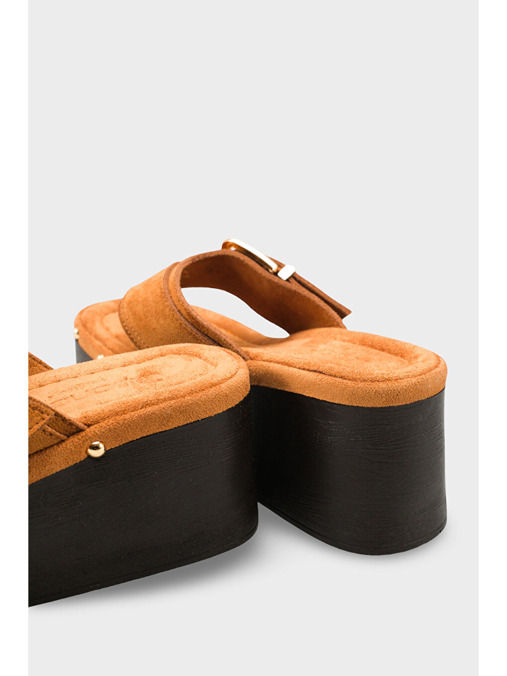 Kahverengi Kristi Dolgu Topuk Parmak Arası Kadın Terlik-3