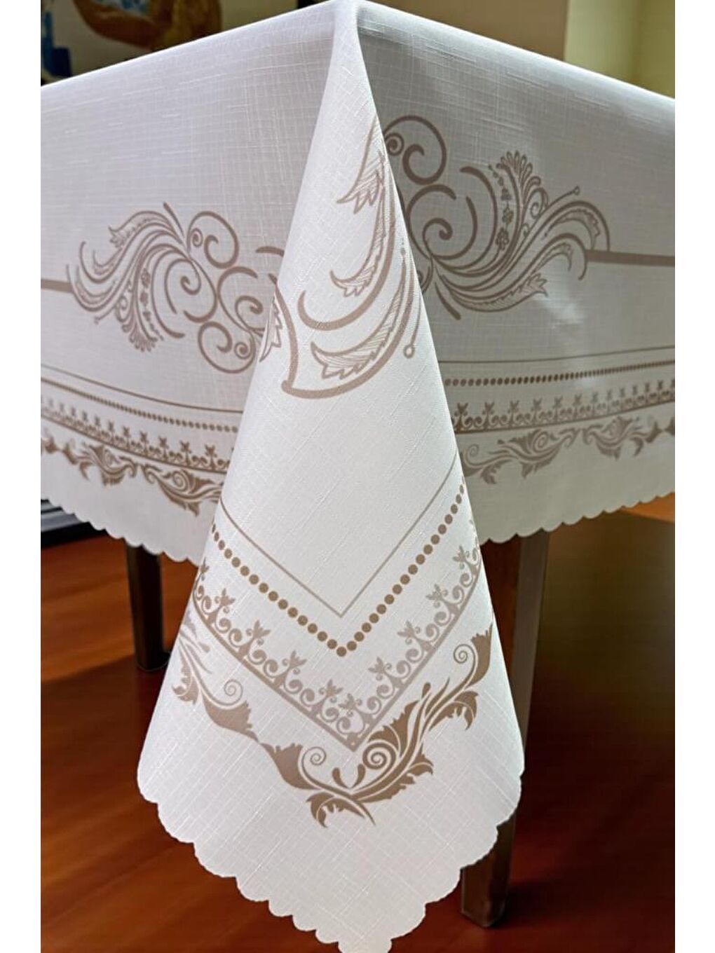 Kahverengi Lotus Dertsiz Masa Örtüsü 140x180 cm Kahve-3