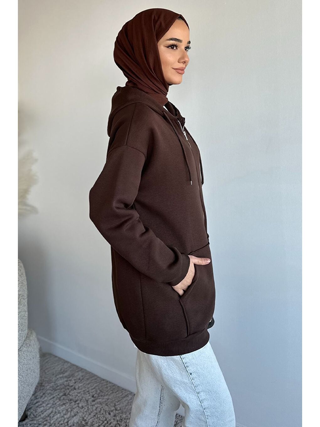 Kahverengi Kapüşonlu Şardonlu Tesettür Sweatshirt-3