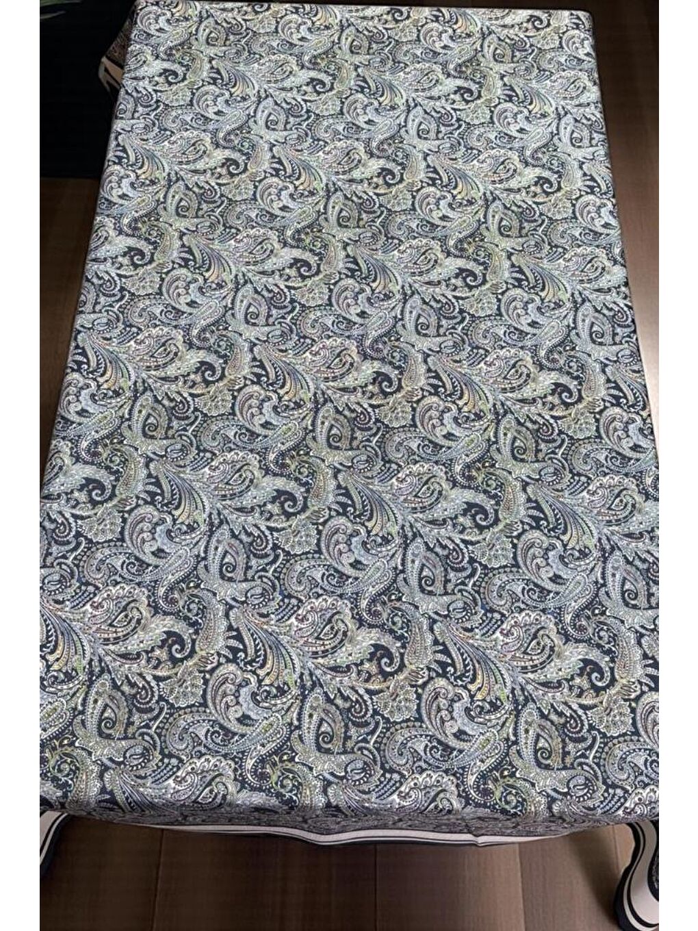 Nevra Dertsiz Masa Örtüsü 120x150 cm Lacivert-1