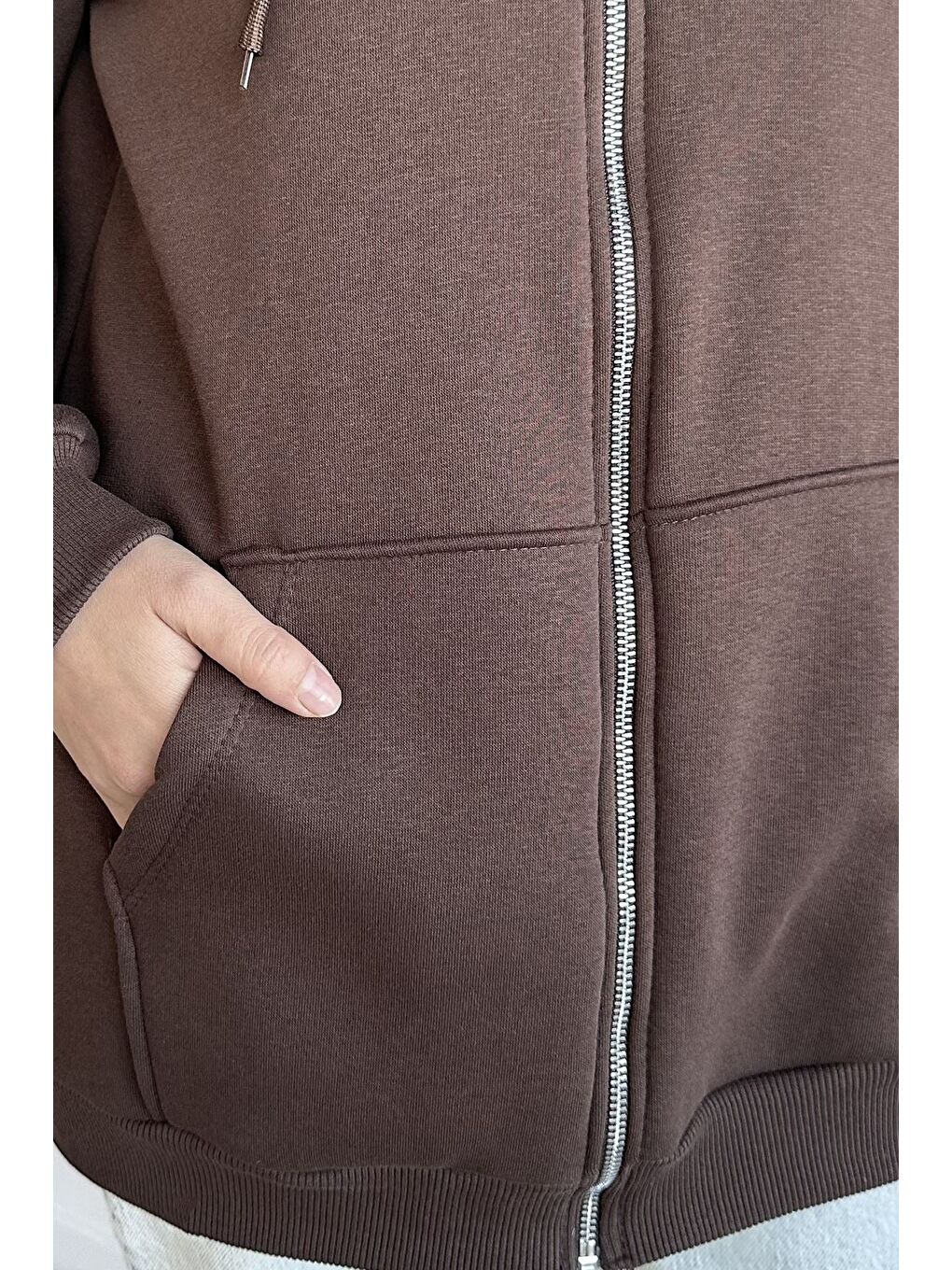 Kahverengi Kapüşonlu Şardonlu Tesettür Sweatshirt-9