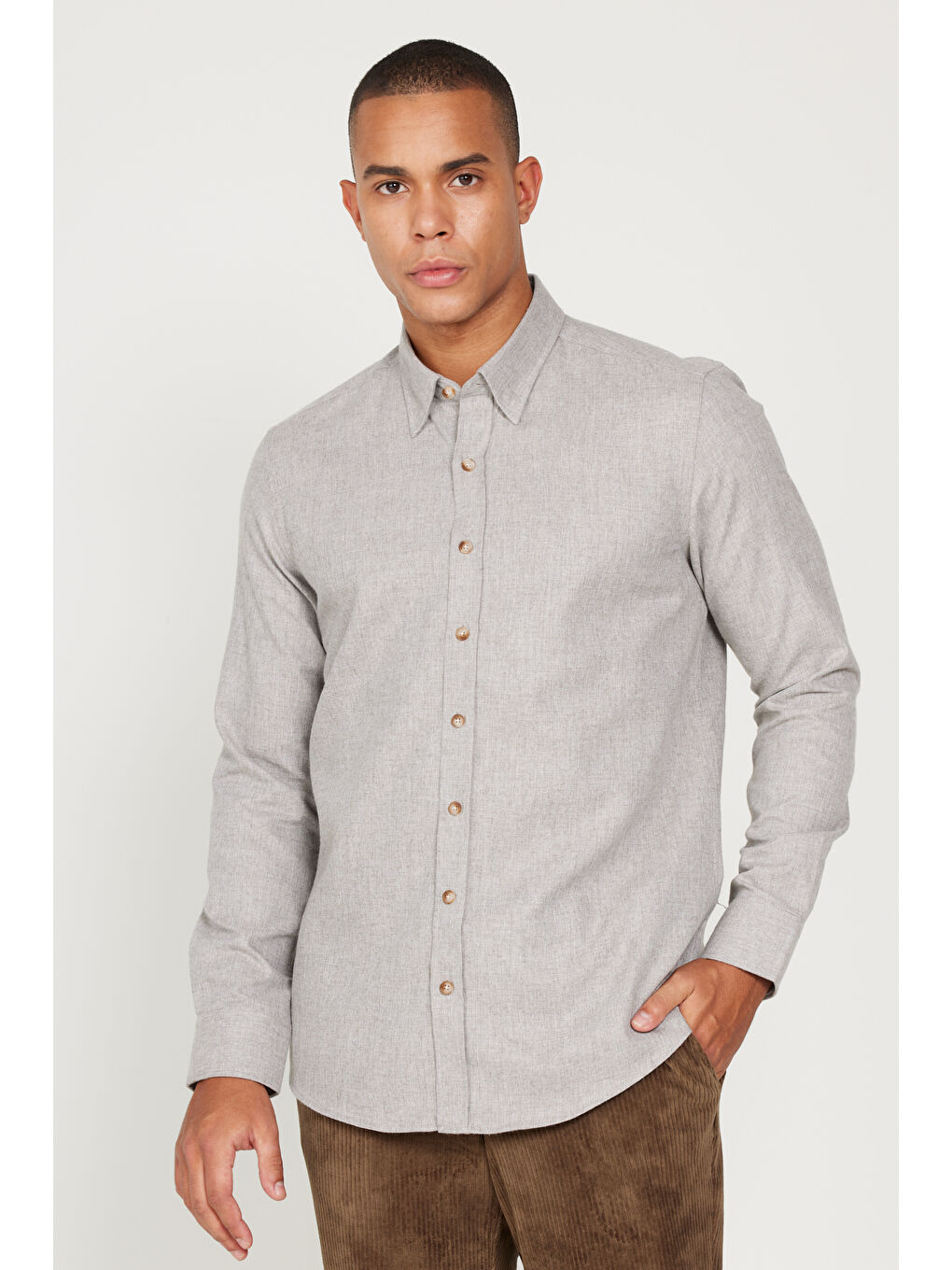 Erkek Bej Recycle Slim Fit Dar Kesim Gizli Düğmeli Yaka Pamuklu Flanel Oduncu Gömlek