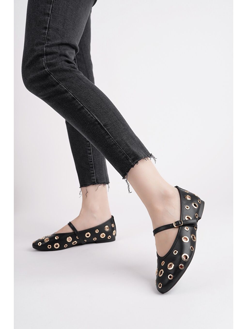 Siyah MİSHA Tek Bant Troklu Günlük Kadın Babet-4