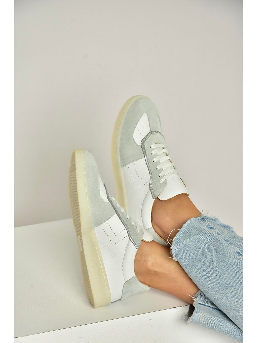 Beyaz Kadın Spor Y555201403-3