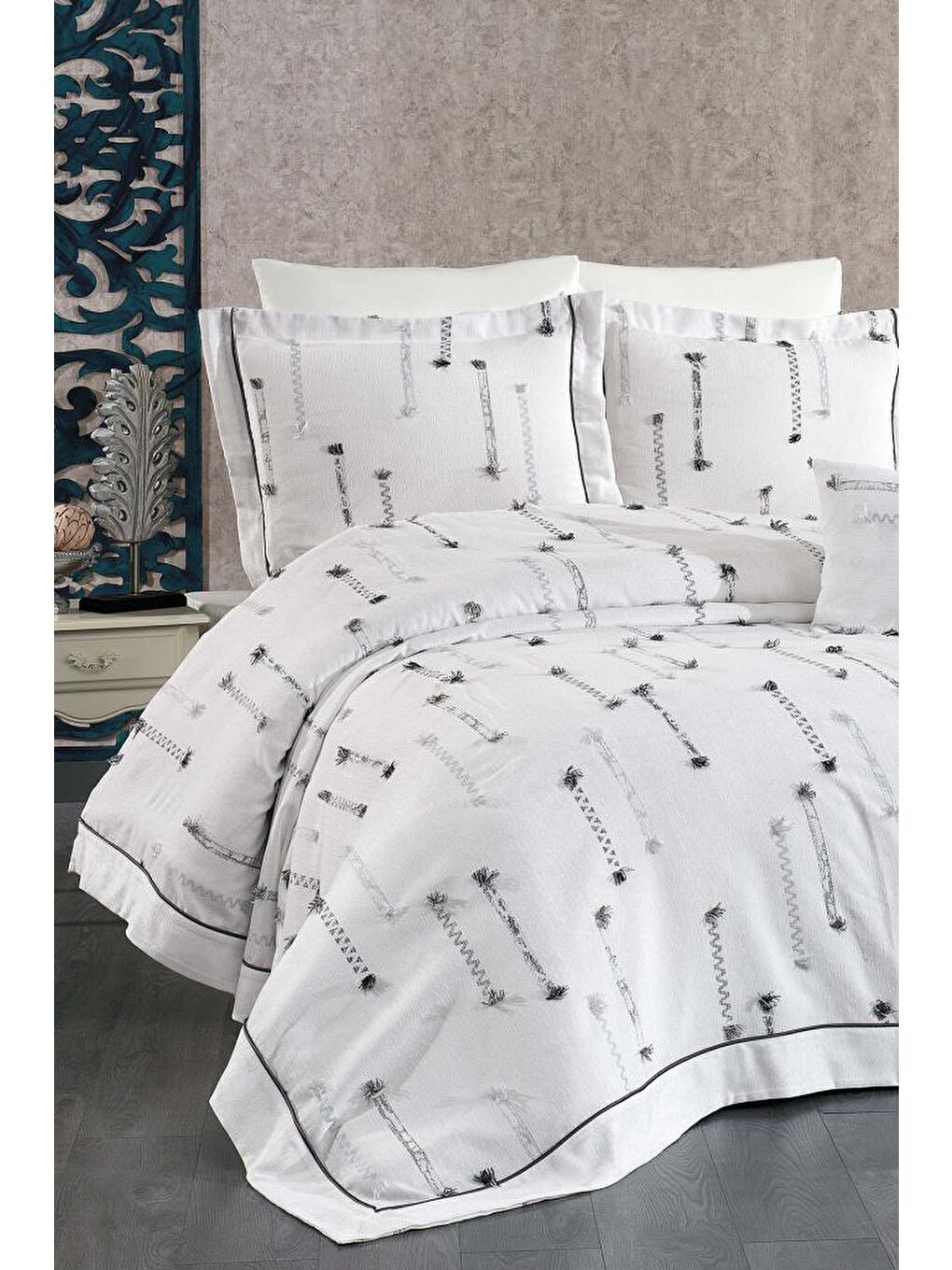 Ekru İdil 7 Parça Şönil Pike Takımı Krem