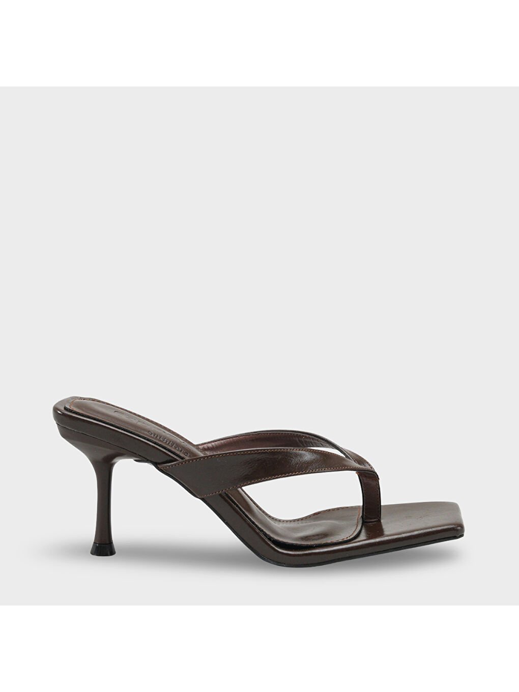 Kahverengi Laura Kadın Parmak Arası Topuklu Terlik