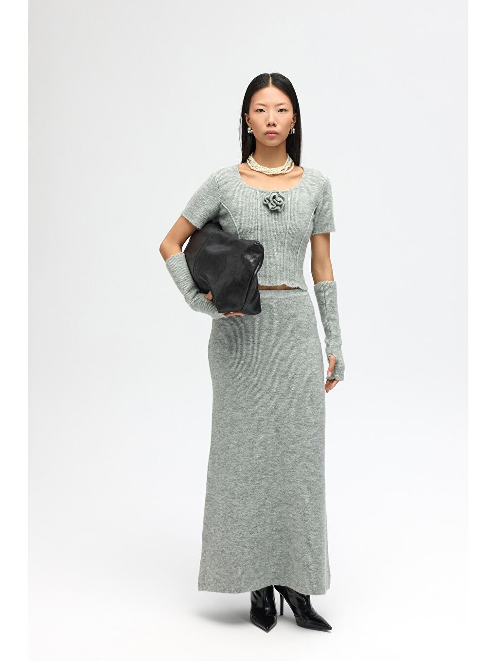 Lumi Gül Detay Gri Crop Etek Triko Takım-5