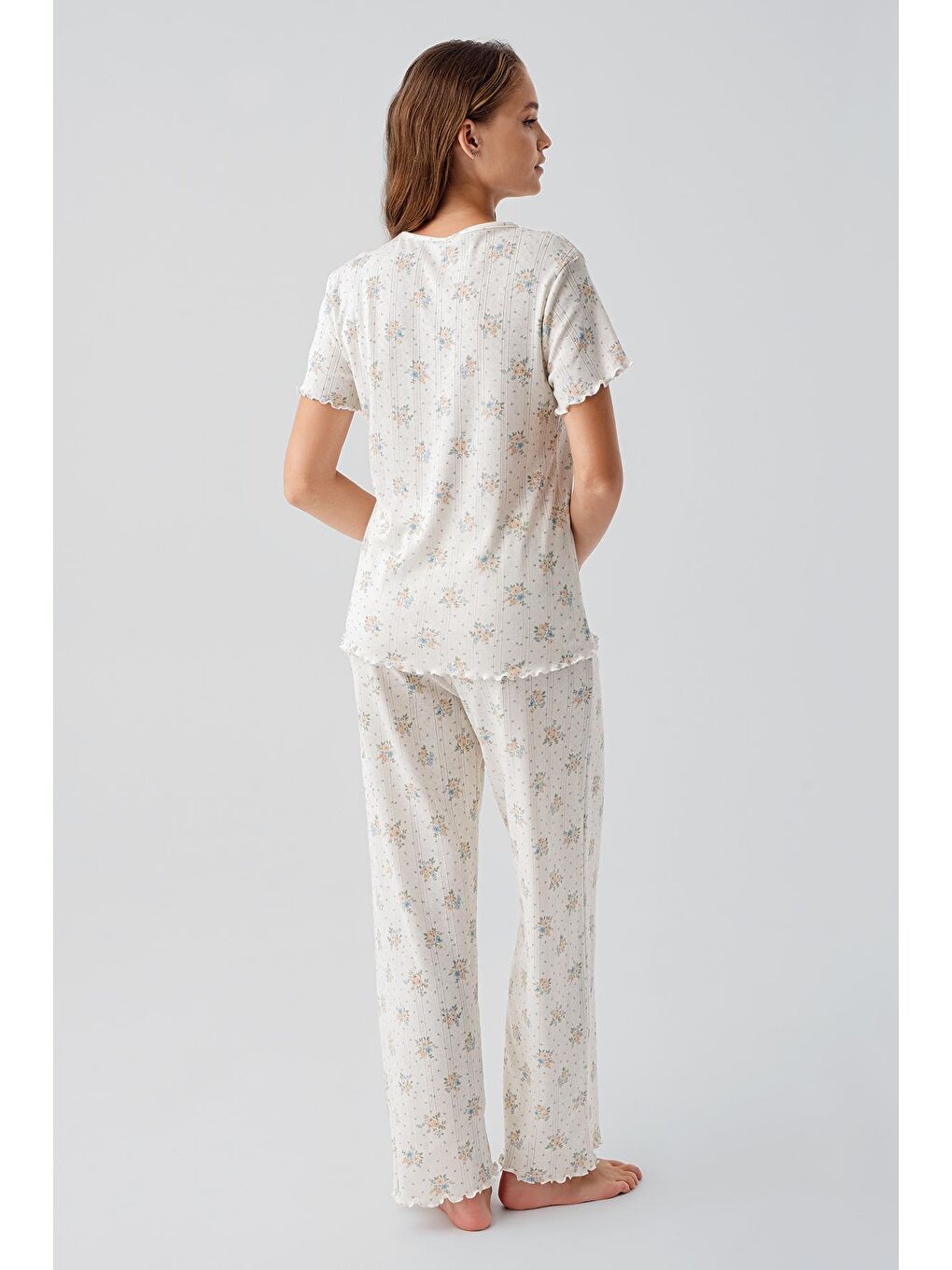 Renksiz Kısa Kollu Çiçek Desenli Düğmeli Ajurlu %100 Pamuk Pijama Takım 19202-4